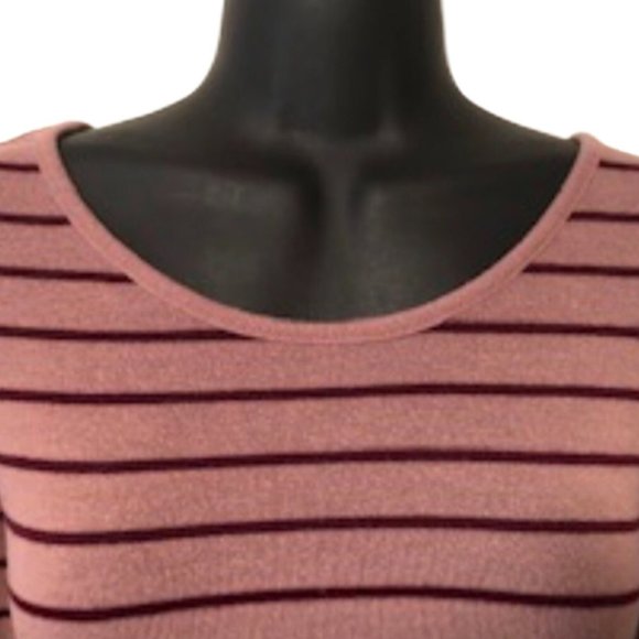 Pink Rose Sweater - Picture 2 of 5